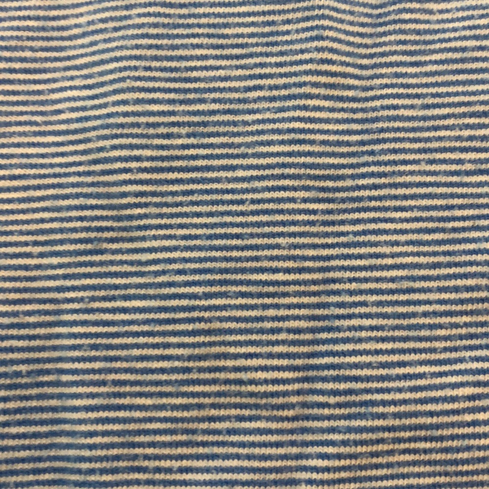Lululemon Size 2 Soft Tee With Small Stripe - image 2